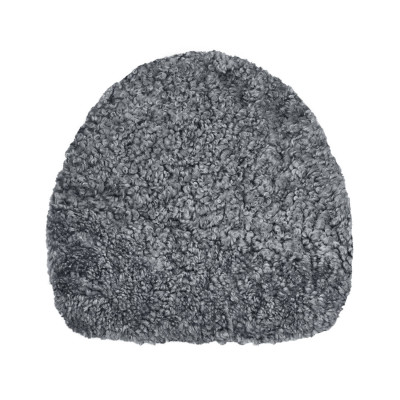 Curly pad forma silvergrå - rundad stolsdyna med stoppning i lockigt fårskinn