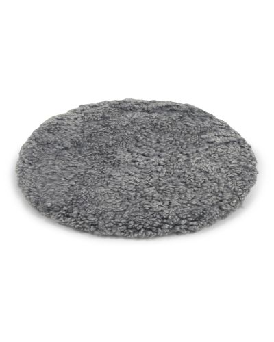 Curly pad silvergrå - rund stolsdyna med stoppning i lockigt fårskinn